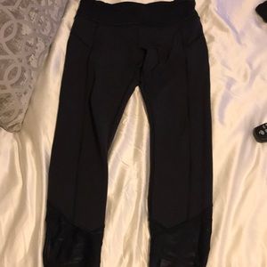 Black Lululemon leggings